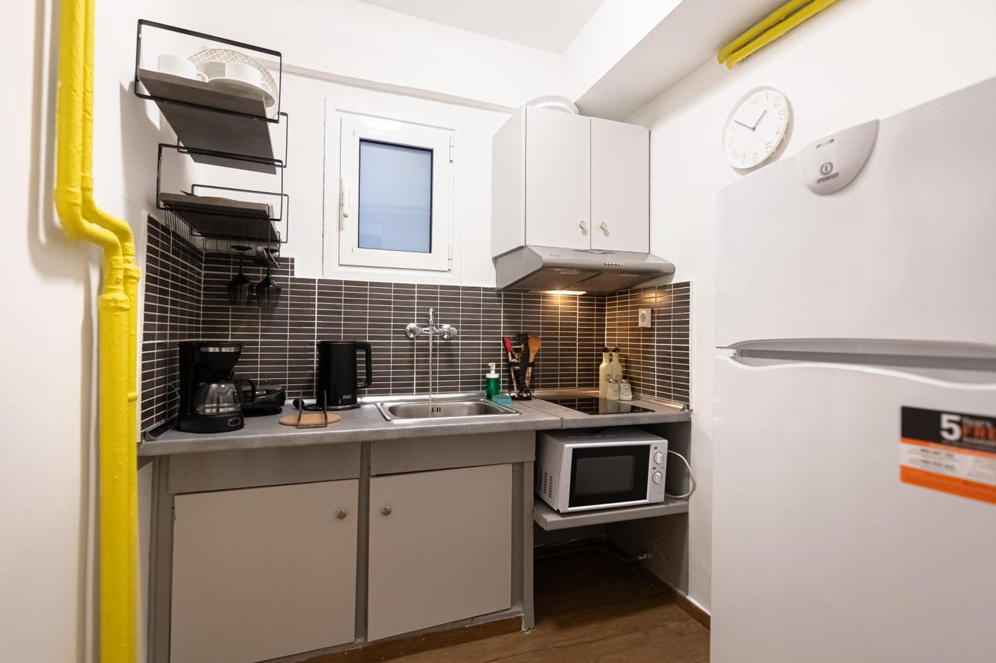 Koukaki Studio Close To Acropolis 100Mbps Athens Luaran gambar